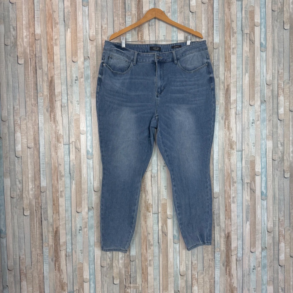 Judy Blue 22W Skinny Fit Medium Wash High Rise Jeans Stretch Denim Thermadenim